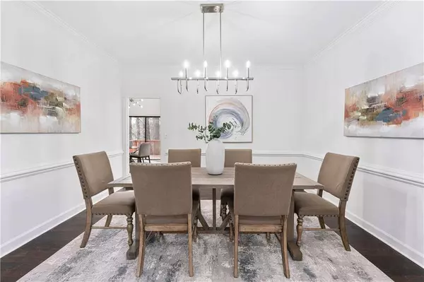 620 Fourth Fairway DR, Roswell, GA 30076