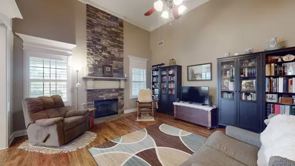 1021 Brokencreek Ln, Murfreesboro, TN 37129