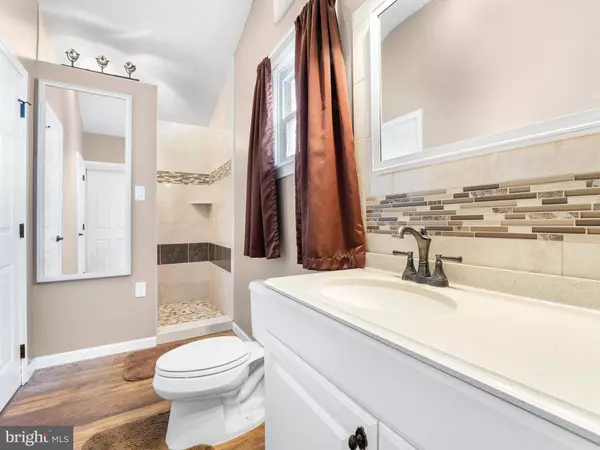 1332 CHERRY ST, Upper Chichester, PA 19061