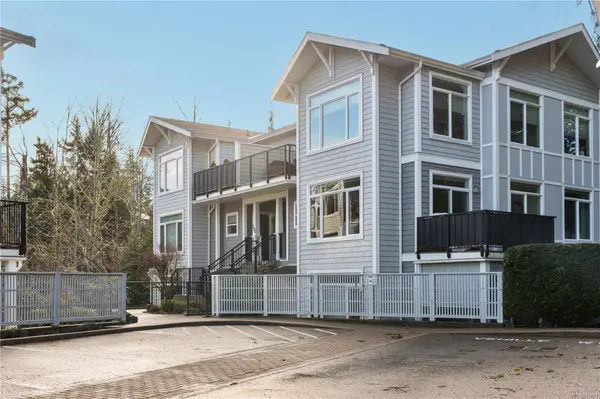 595 Latoria Rd #200, Colwood, BC V9C 2Z9