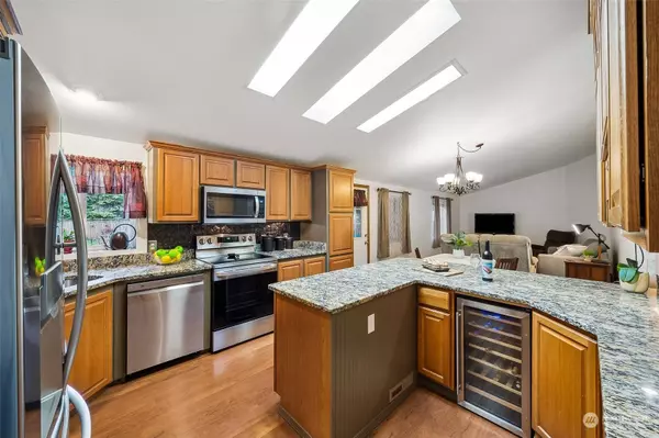 1806 154th ST S, Spanaway, WA 98387