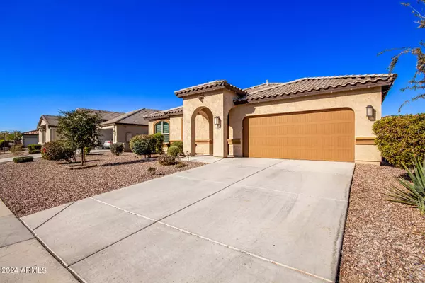 12626 W LOWDEN Road, Peoria, AZ 85383