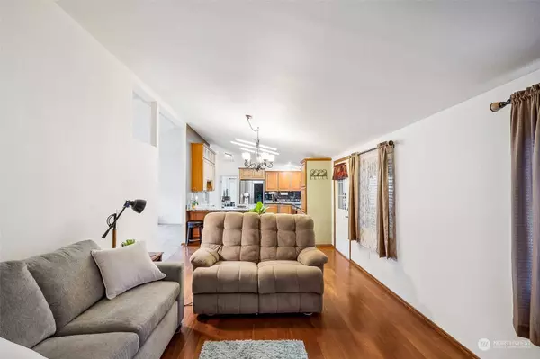 1806 154th ST S, Spanaway, WA 98387