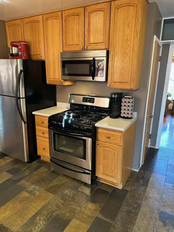 1266 Skillman AVE W, Roseville, MN 55113