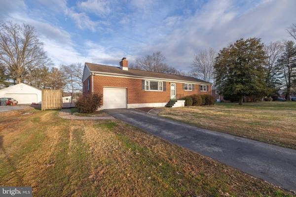 3112 PENNOCK RD, Wilmington, DE 19808