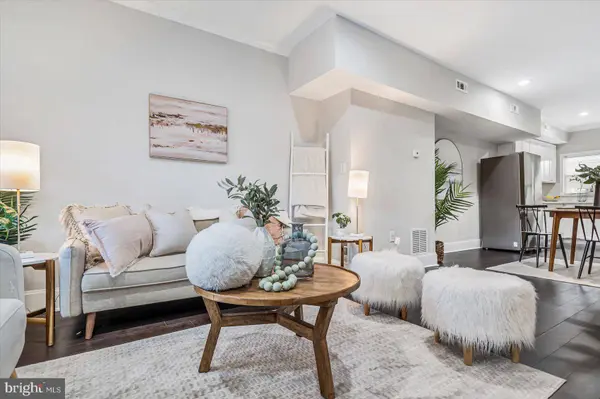 2715 E PRESTON ST, Baltimore, MD 21213