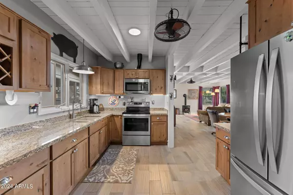 17558 W FOOTHILL Road, Yarnell, AZ 85362