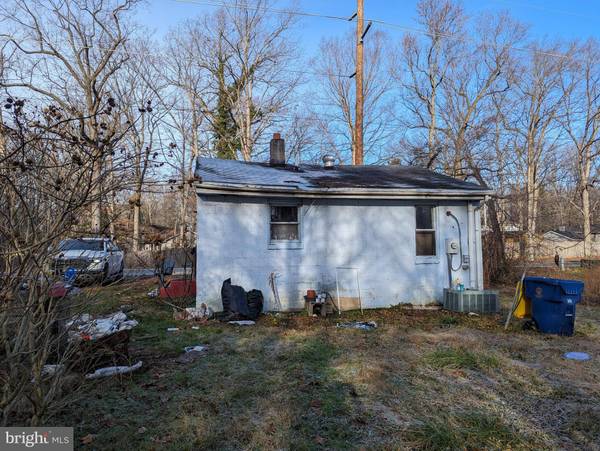 1510 COLLEGE RD, Dover, DE 19904