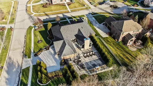 385 Stolle Drive, Springboro, OH 45066