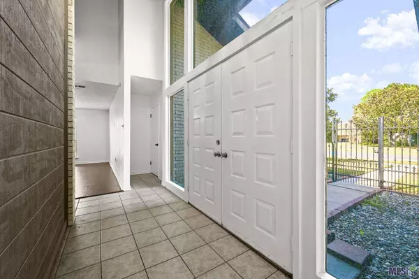 1730 S FLANNERY RD, Baton Rouge, LA 70816