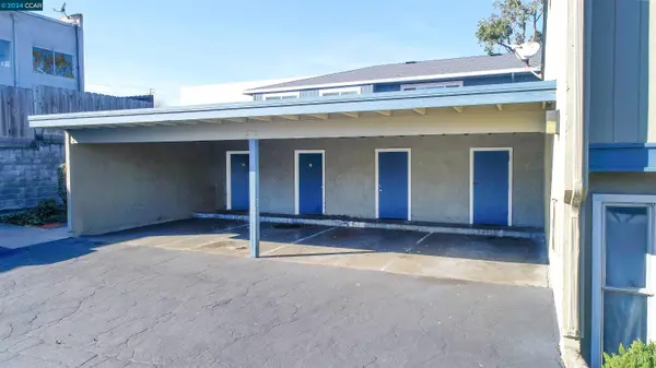 222 Cypress Ave, Marina, CA 93933