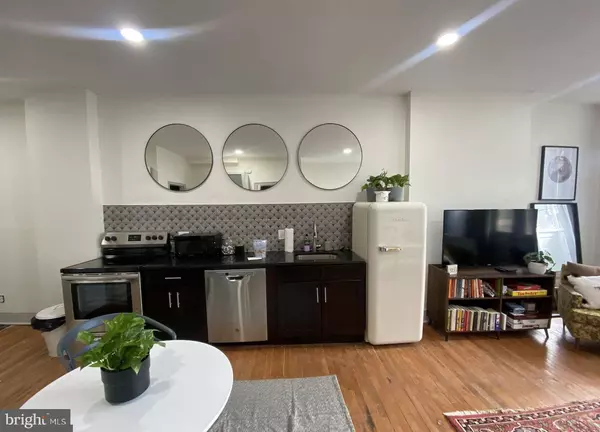 4645 UMBRIA ST, Philadelphia, PA 19127