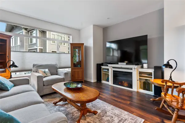 595 Latoria Rd #200, Colwood, BC V9C 2Z9