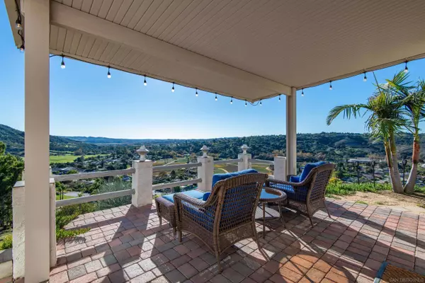 2925 Los Campos Dr, Fallbrook, CA 92028