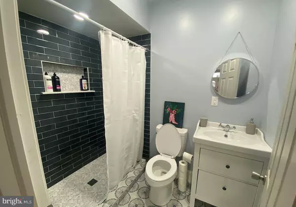 4645 UMBRIA ST, Philadelphia, PA 19127