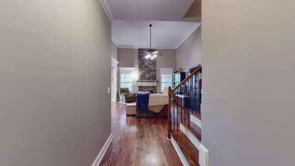 1021 Brokencreek Ln, Murfreesboro, TN 37129