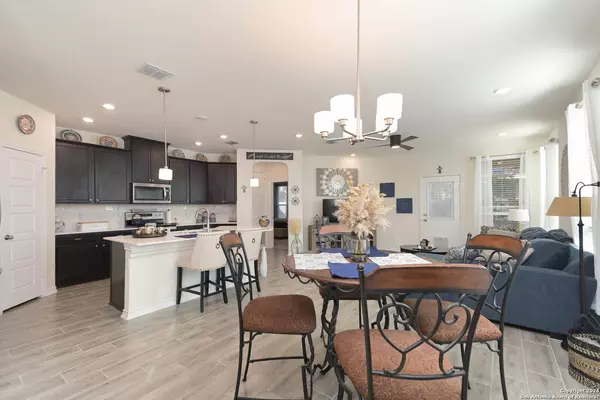 7807 VEJER, Boerne, TX 78015-6610