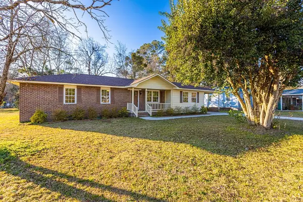 25 Branch St, Manning, SC 29102