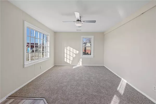 1015 12th Street, Rogers, AR 72756