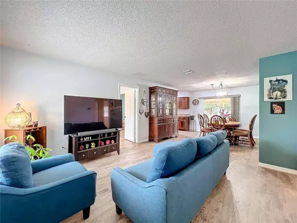 117 HIDDEN LAKE DR, Sanford, FL 32773