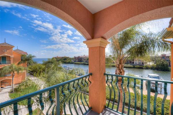 2733 VIA CIPRIANI #835B, Clearwater, FL 33764
