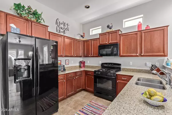 6202 E MCKELLIPS Road #188, Mesa, AZ 85215