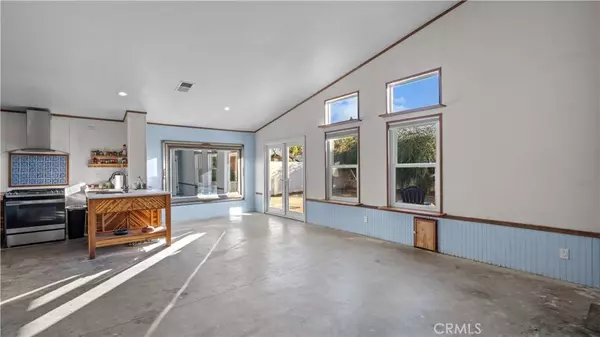 5817 Summer Country DR, Bakersfield, CA 93313