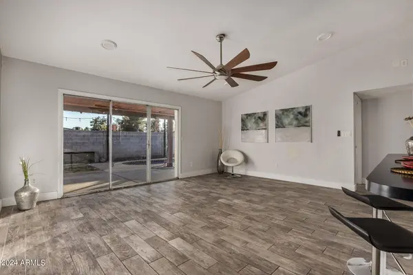 923 W MESQUITE Street, Chandler, AZ 85225