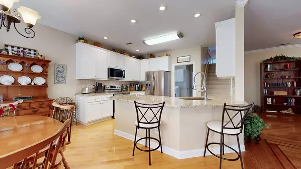 2907 Stewart Campbell Pt, Thompsons Station, TN 37179