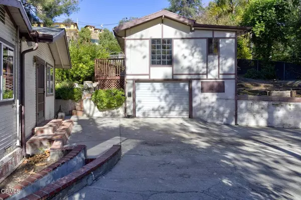 10247 Sunland BLVD, Sunland, CA 91040