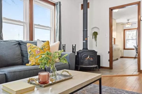 2602 Commercial Ave, Madison, WI 53704