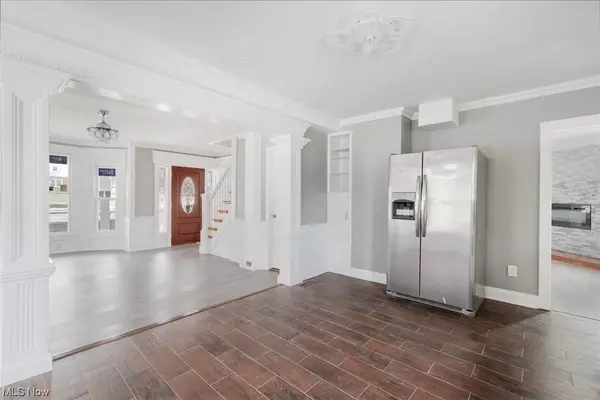 306 W Main ST, Canfield, OH 44406