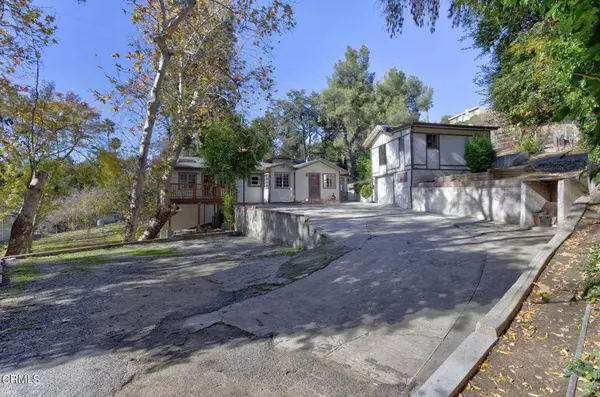 10247 Sunland BLVD, Sunland, CA 91040