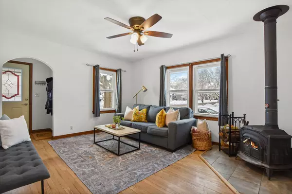 2602 Commercial Ave, Madison, WI 53704