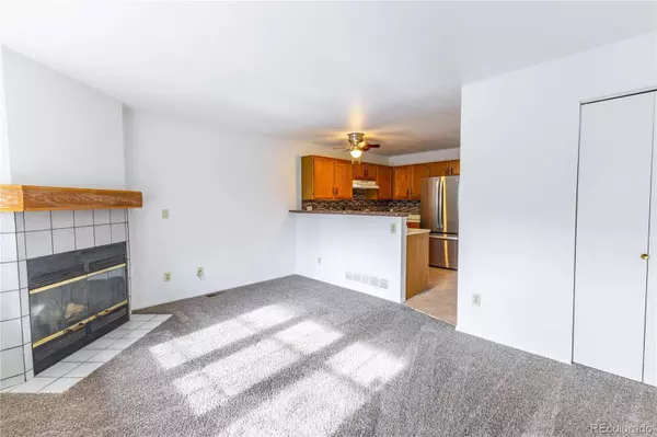 9633 W Chatfield AVE #F, Littleton, CO 80128