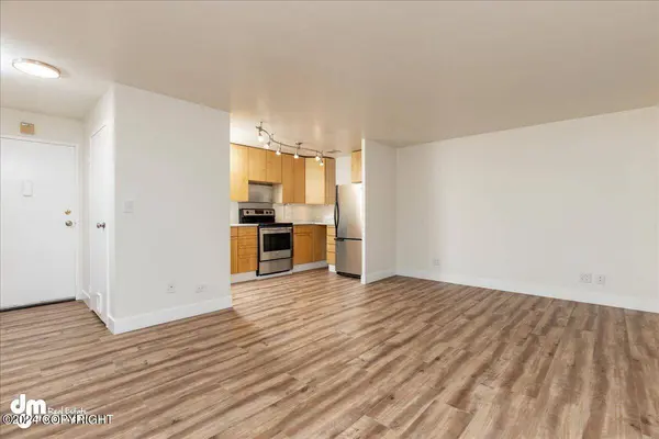 843 W 11th AVE 208, Anchorage, AK 99501