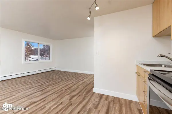 843 W 11th AVE 208, Anchorage, AK 99501