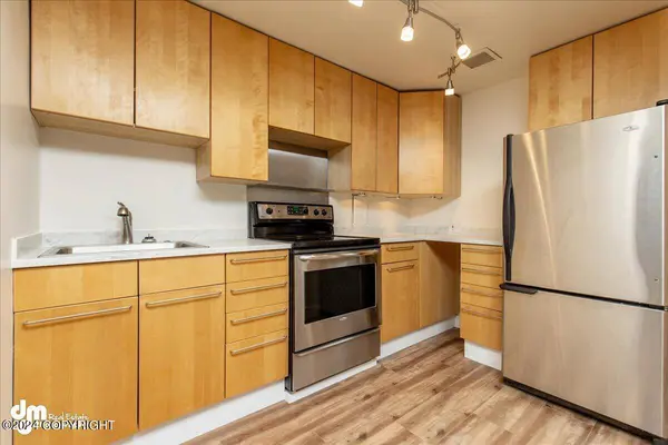 843 W 11th AVE 208, Anchorage, AK 99501