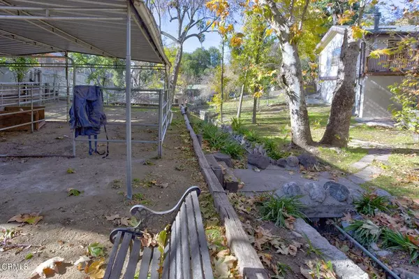 10247 Sunland BLVD, Sunland, CA 91040