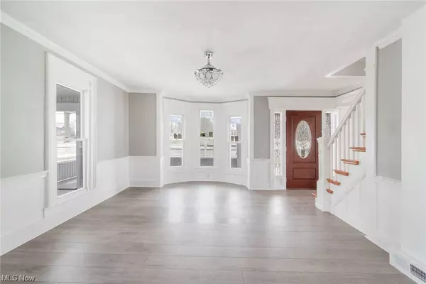 306 W Main ST, Canfield, OH 44406