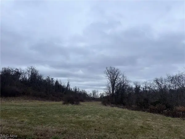 Sinclair AVE, Steubenville, OH 43952