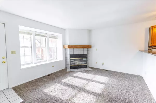 9633 W Chatfield AVE #F, Littleton, CO 80128