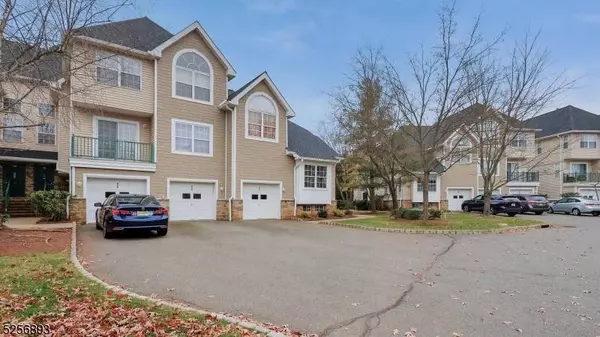 902 Rhoads Dr, Montgomery Twp., NJ 08502