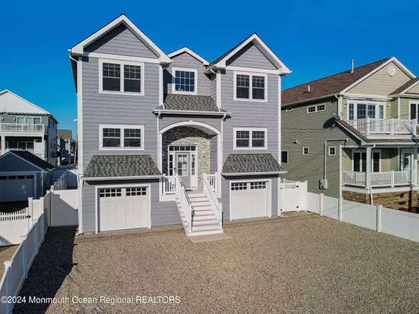 212 12th Avenue, Seaside Park, NJ 08752