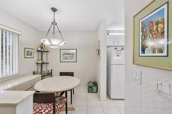 9575 Weldon CIR C313, Tamarac, FL 33321