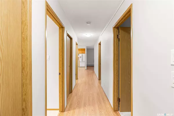 3130 Louise STREET #302, Saskatoon, SK S7J 3L8