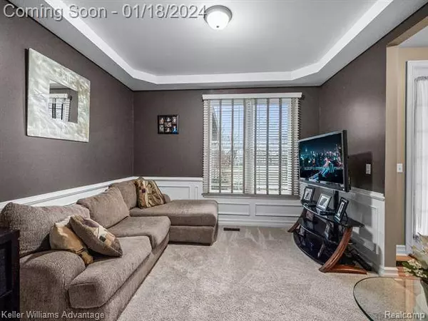 2257 White Hawk Trail, Howell, MI 48843