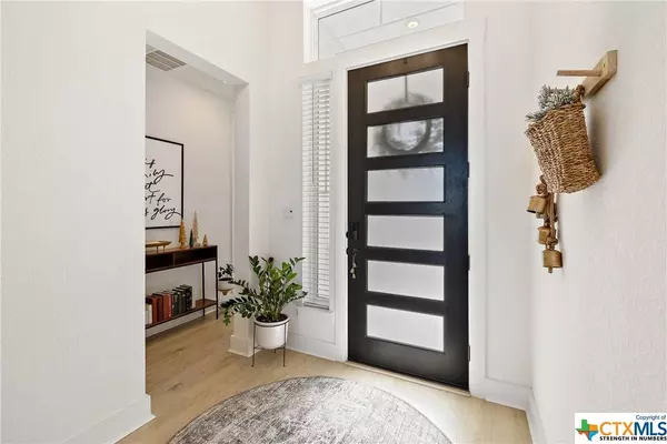 600 Mallow RD, Leander, TX 78641