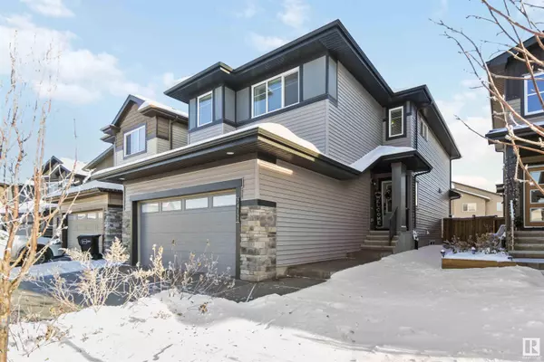 7412 CHIVERS CR SW, Edmonton, AB T6W 4M2