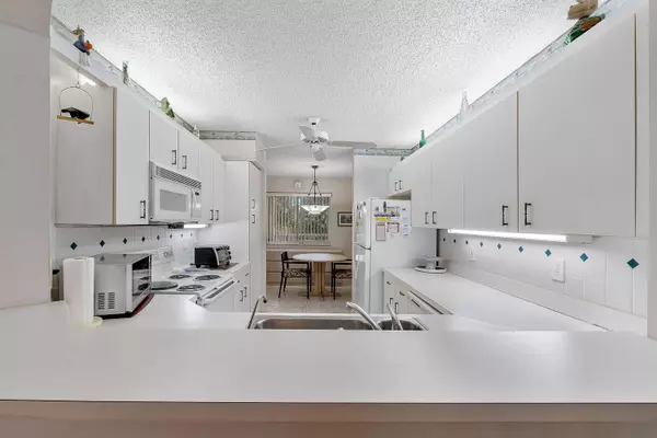 9575 Weldon CIR C313, Tamarac, FL 33321